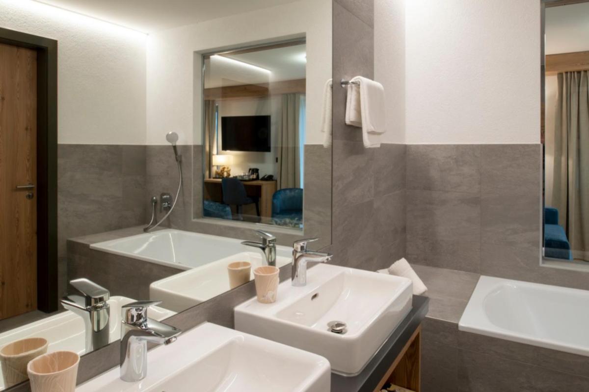 Boutique Hotel Corbetta - Spa 60M2 - La Montagne A 5 Minutes De L'Autoroute A12 Aux Paccots Sur Montreux - Nouveau Loft Familial - Profitez Du Lac Leman Et Des Montagnes En Meme Temps Les Paccots Exterior foto