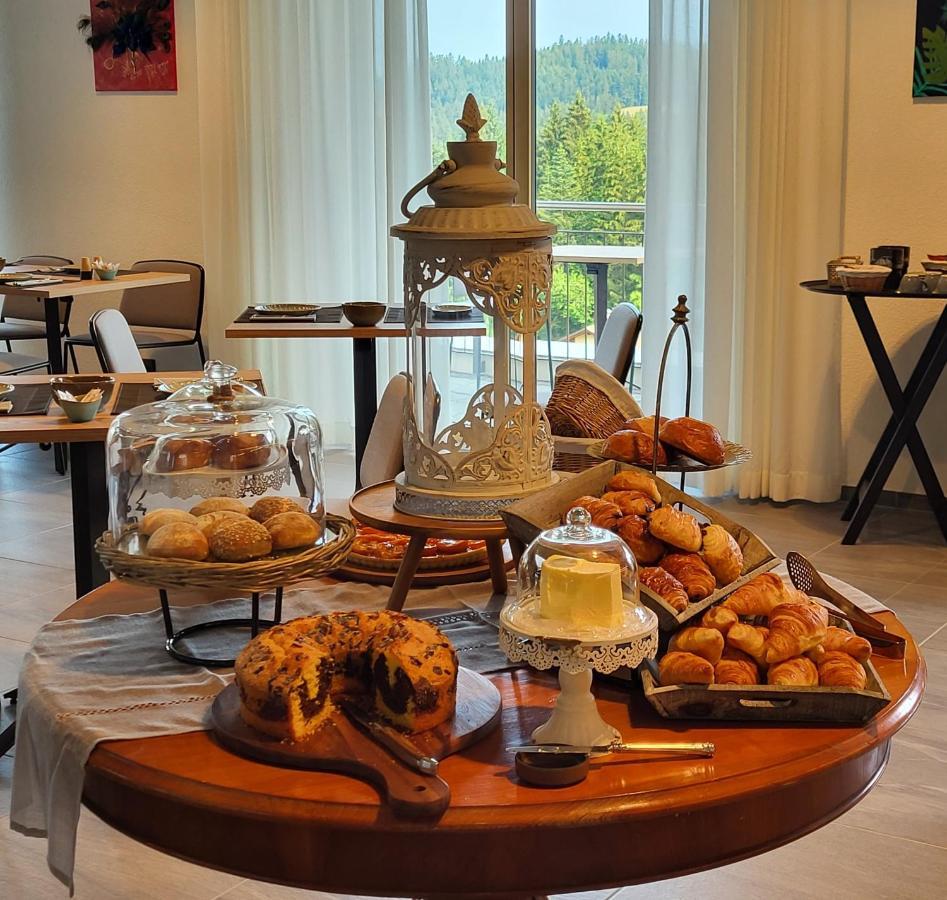 Boutique Hotel Corbetta - Spa 60M2 - La Montagne A 5 Minutes De L'Autoroute A12 Aux Paccots Sur Montreux - Nouveau Loft Familial - Profitez Du Lac Leman Et Des Montagnes En Meme Temps Les Paccots Exterior foto